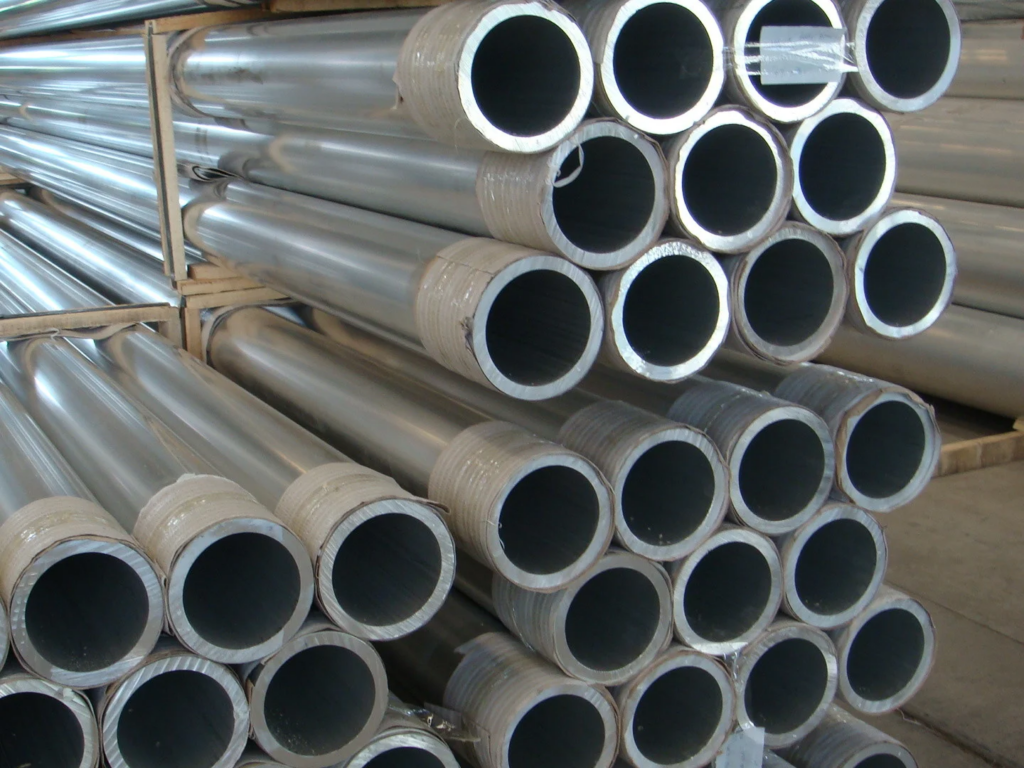 Дюралевая прессованная труба 165 мм Д1 ГОСТ 18482-2018