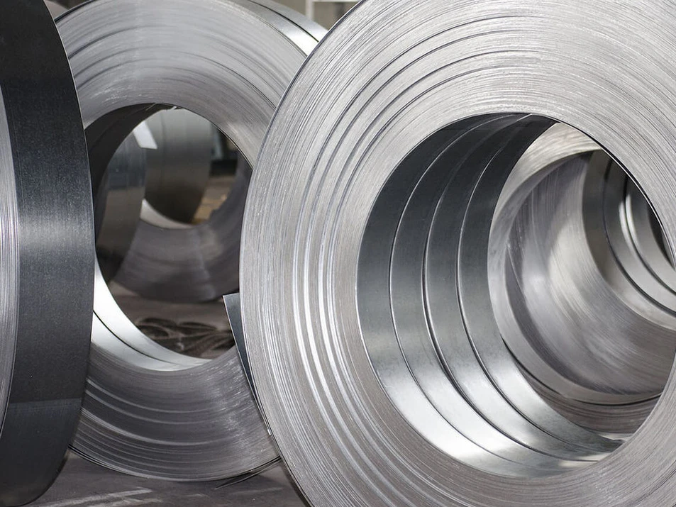 Конструкционная лента 400 мм 0.3 мм Ст70