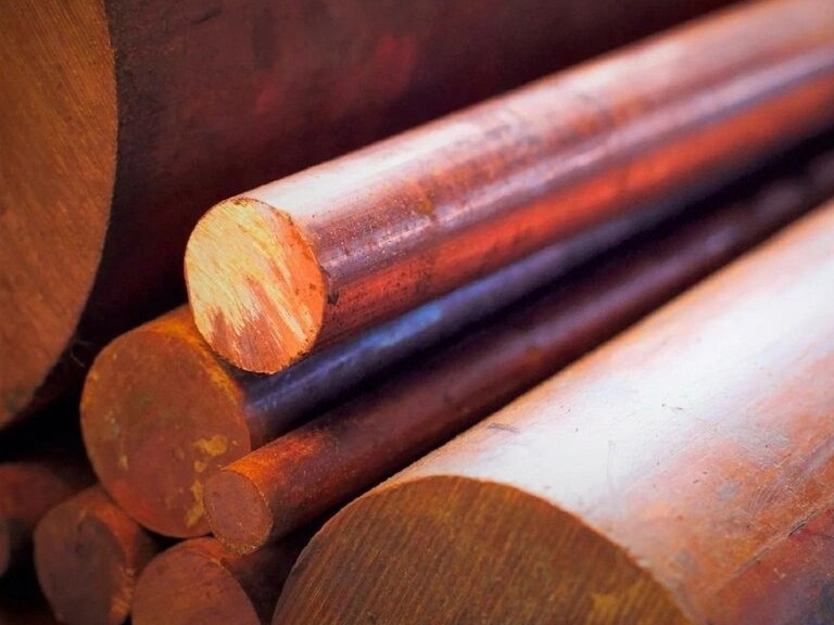 Медный пруток прессованный 100 мм М2к ГОСТ 1535-2016